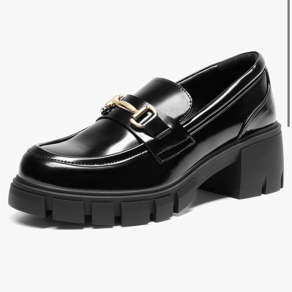 DREAM PAIRS Loafers, Platform Chunky Loafers & Slip On. NWT.